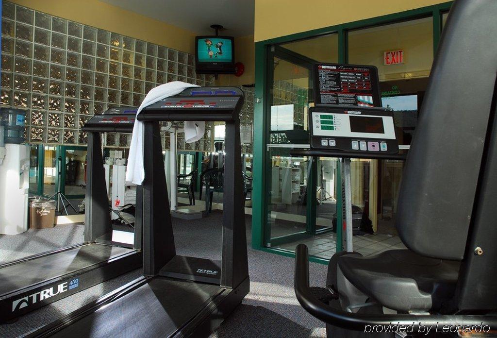 Doubletree By Hilton West Kelowna Bagian luar foto